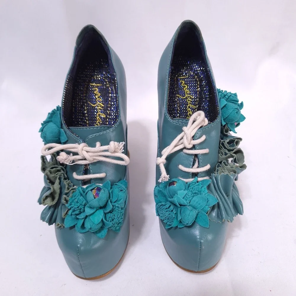 Irregular Choice Pertrisha Leather Floral‎ Ruffle Platform Heels Womens 6.5 Teal